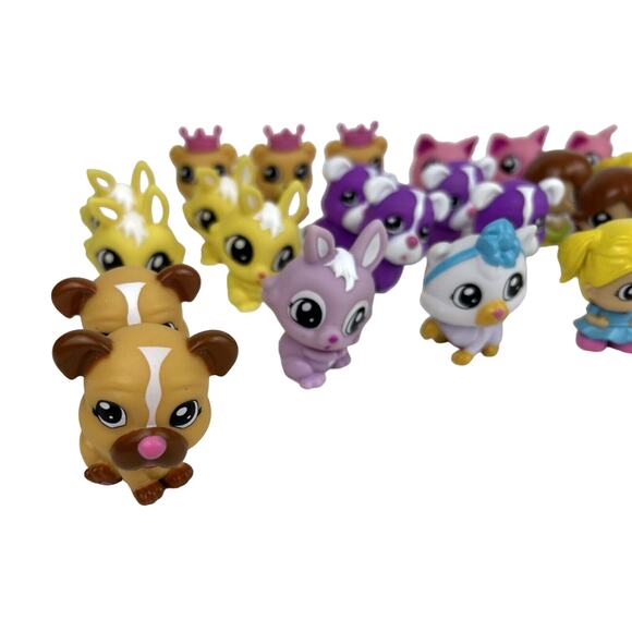 Tic Tac Toy XOXO Friends 42 Figures & 31 Wings & Accessories Blip Toy - Picture 6 of 9